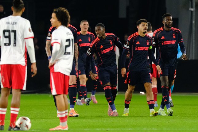 Badai Absen di Kubu Nottm Forest