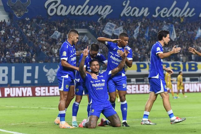 Persib vs PSM dan Ancaman di Puncak Klasemen