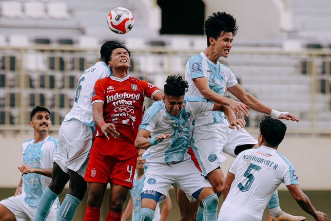 Daftar Susunan Pemain