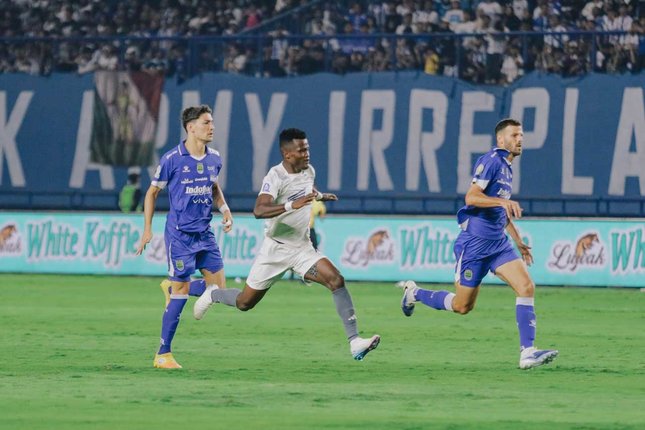 Daftar Susunan Pemain