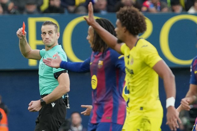 Susunan Pemain Kedua Tim