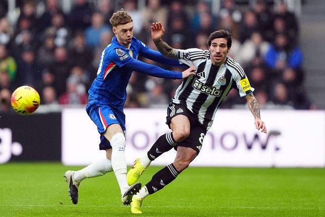 Kritik untuk VAR di Laga Newcastle vs Chelsea