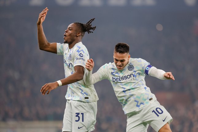 Babak Pertama Genoa vs Inter Babak Pertama Genoa vs Inter