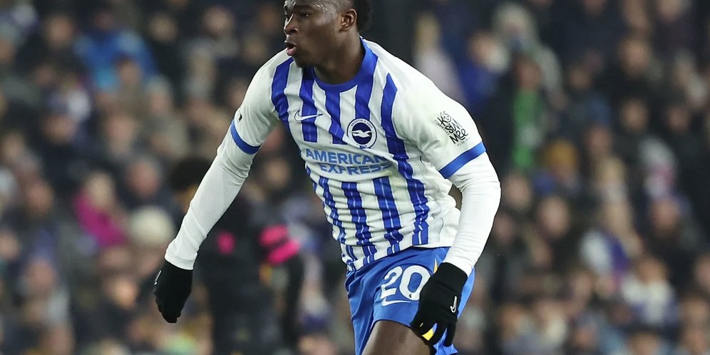 PSG Tikung Manchester United untuk Transfer Carlos Baleba?