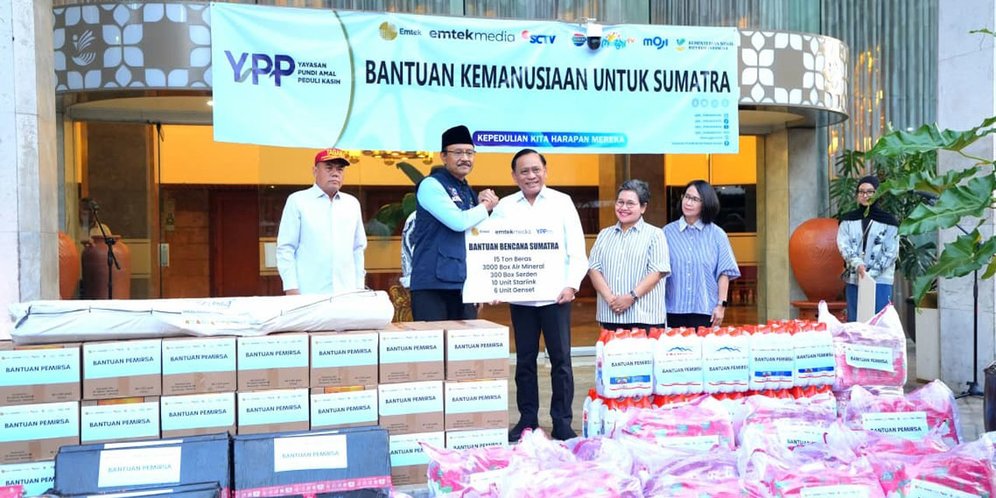 Emtek Group Salurkan Donasi Pemirsa untuk Korban Bencana Banjir Sumatera Emtek Group Salurkan Donasi Pemirsa untuk Korban Bencana Banjir Sumatera