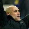 Menang Tapi Ngamuk! Pep Guardiola Semprot Standar Ganda VAR di Laga Newcastle vs Man City
