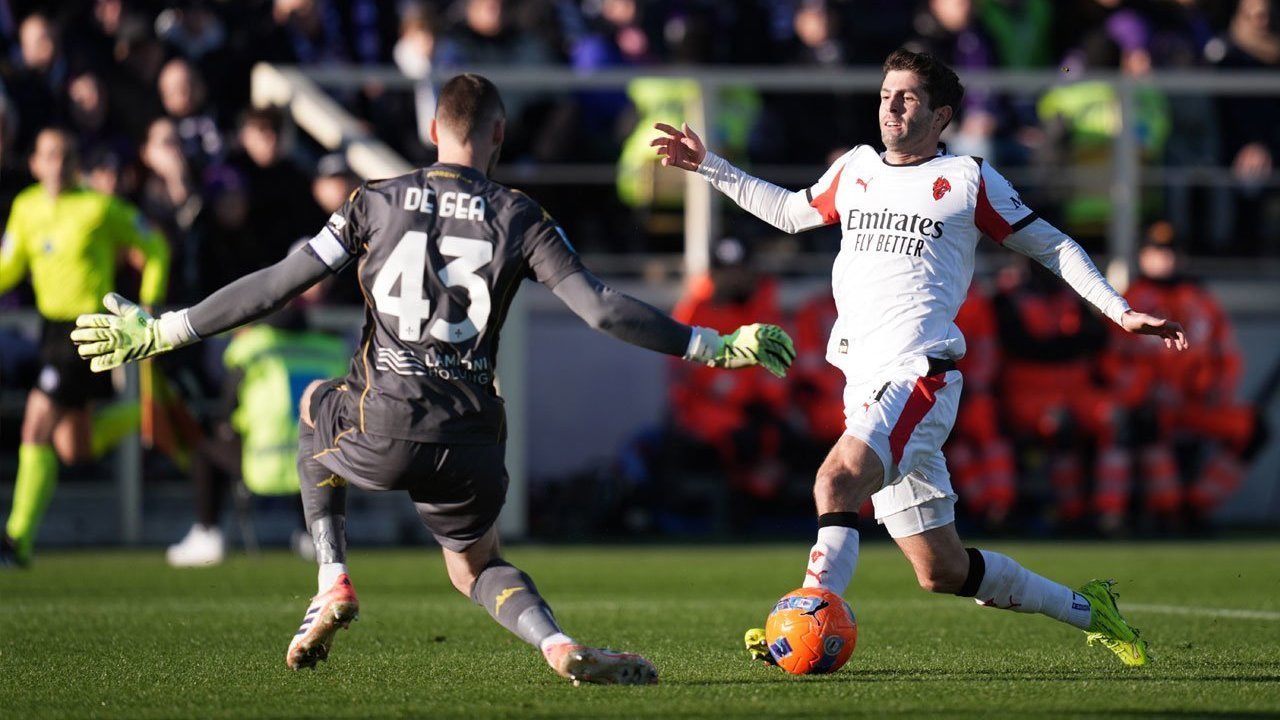 Mempertanyakan Efektivitas 3-5-2 AC Milan