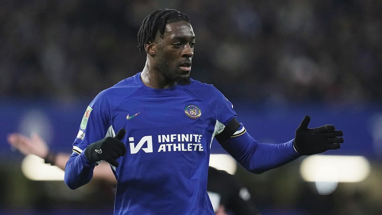 Crystal Palace Sepakat Datangkan Bek Chelsea Crystal Palace Sepakat Datangkan Bek Chelsea