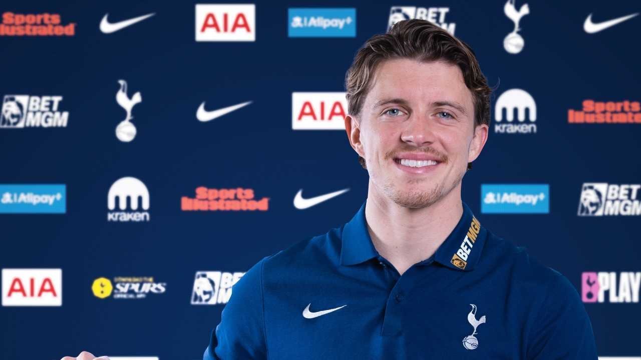 Conor Gallagher Kembali ke London, Perkuat Lini Tengah Tottenham