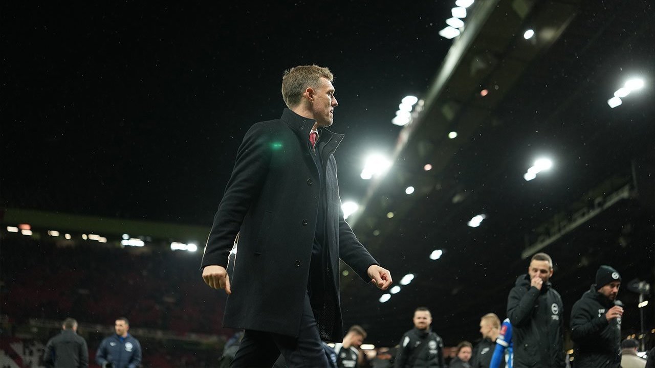 Rekor Terburuk Sejak 1982, Fletcher Tantang Pemain MU: Buktikan Kalian Pantas di Sini!