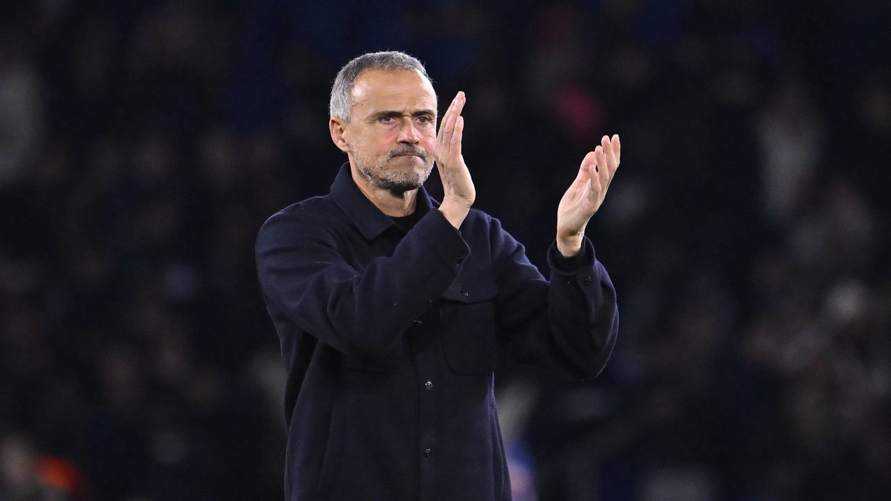 Luis Enrique Enggan Perpanjang Kontrak di PSG, MU Siaga Satu! Luis Enrique Enggan Perpanjang Kontrak di PSG, MU Siaga Satu!