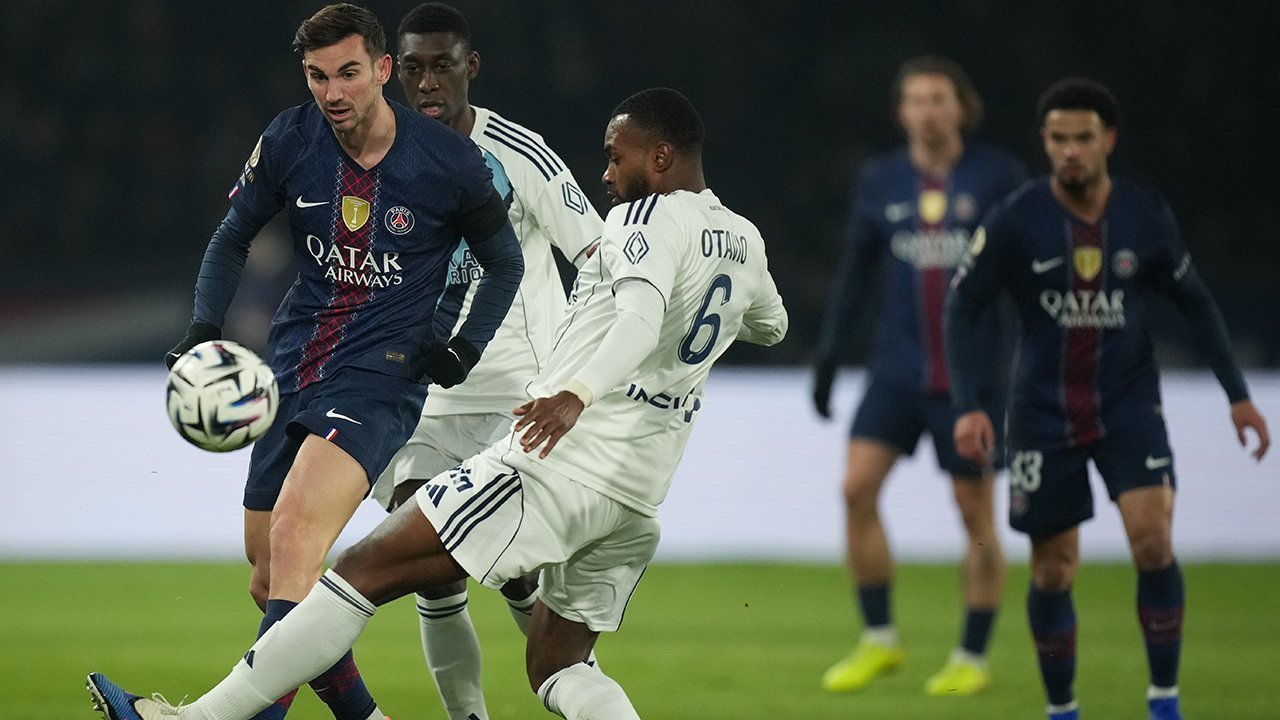 Hasil PSG vs Paris FC: 25 Tembakan Tanpa Gol, Juara Bertahan Dijegal Klub Tetangga