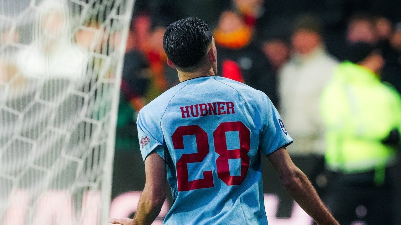 Justin Hubner Blak-blakan Usai Cetak Gol Perdana: Dukungan Jennifer Coppen, Jawab Kritik Suporter, Perbedaan Eredivisie dengan Liga Inggris