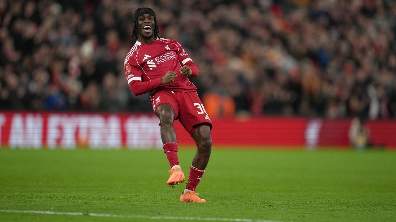Jeremie Frimpong Cedera, Liverpool Dihantam Masalah Jelang Duel Lawan Manchester City Jeremie Frimpong Cedera, Liverpool Dihantam Masalah Jelang Duel Lawan Manchester City