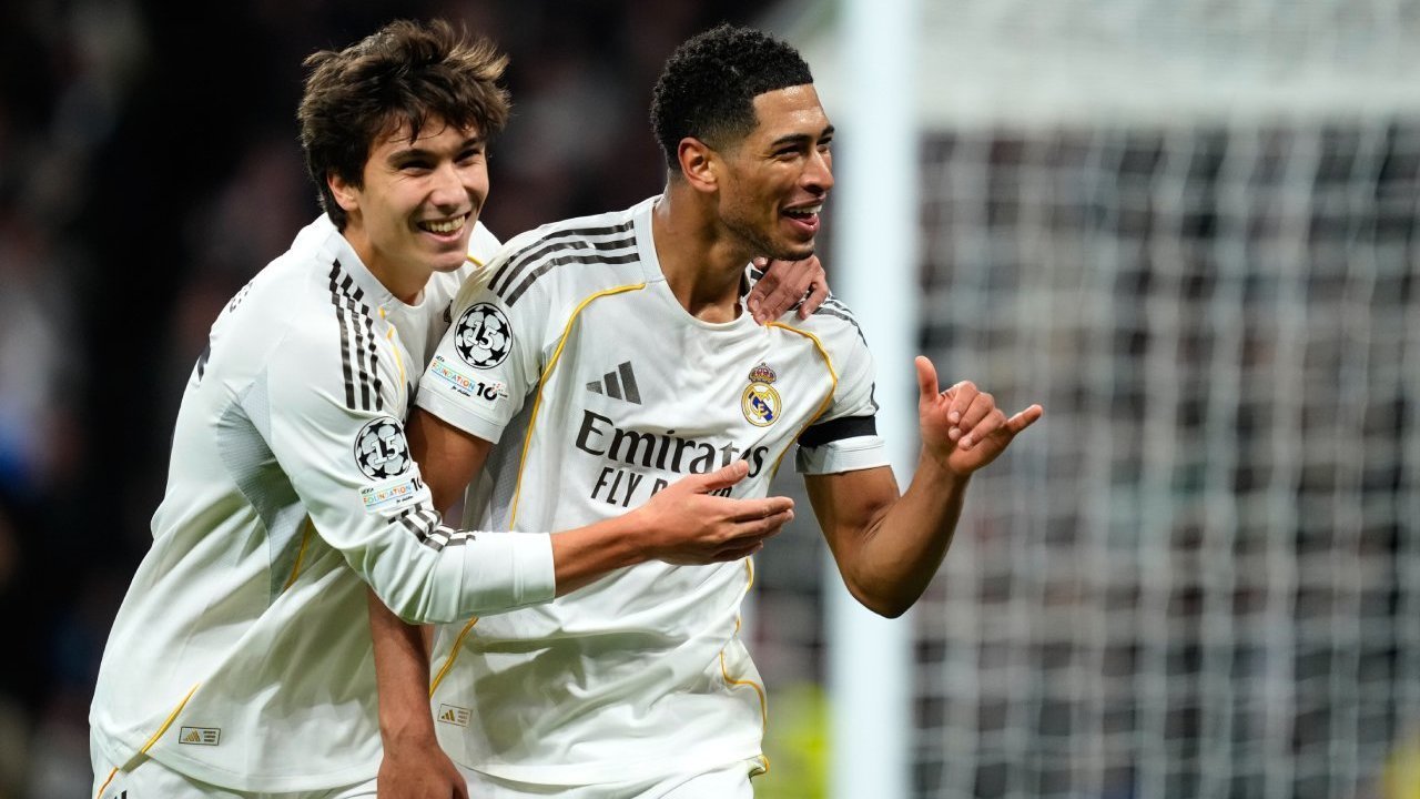 Selebrasi Unik Jude Bellingham: Gestur Minum di Bernabeu, Respons Kritik Fans?!