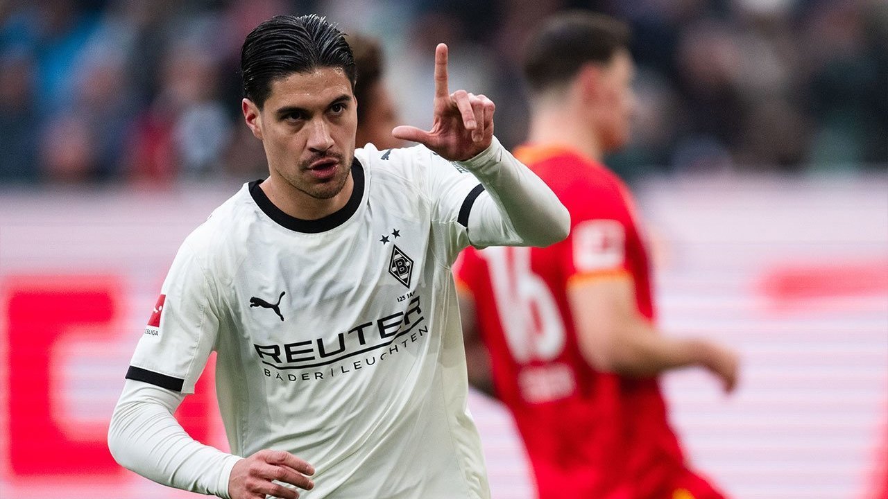 Hasil Monchengladbach vs Augsburg: Kevin Diks Cetak Gol, Tuan Rumah Pesta 4-0