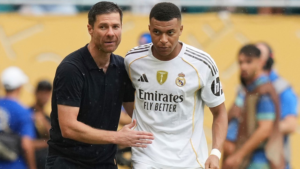 Akhirnya Bicara! Mbappe Bongkar Isi Telepon Terakhir dengan Xabi Alonso, Begini Isinya