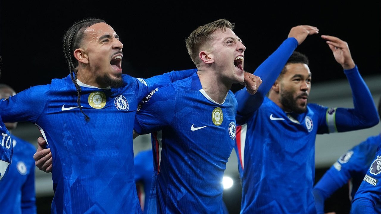 Seperti Apa Gaya Melatih Liam Rosenior? Begini Testimoni Liam Delap: Dia Brutal Sih!