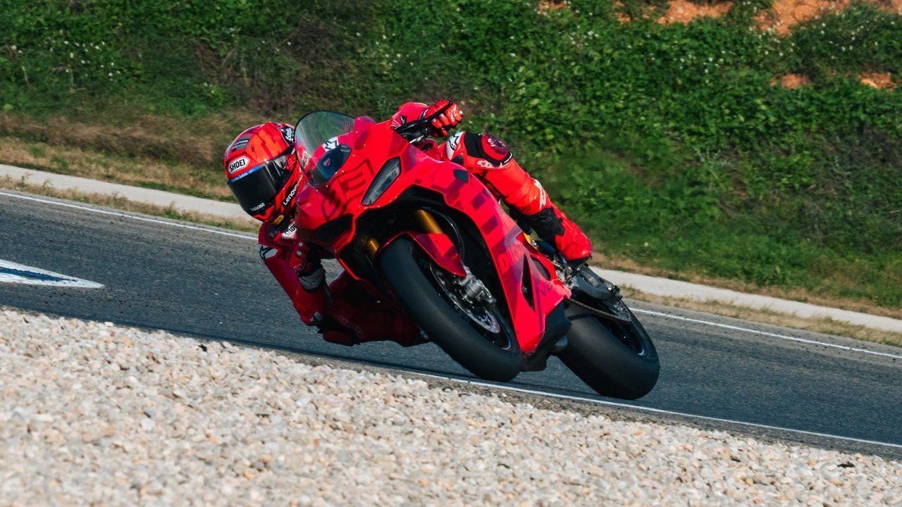 Marc Marquez Alami Kecelakaan di Sirkuit Aspar saat Latihan Jelang MotoGP 2026