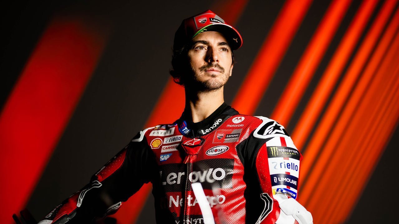 Diterpa Banyak Rumor, Pecco Bagnaia Santai Saja Soal Kontrak Ducati di MotoGP 2027