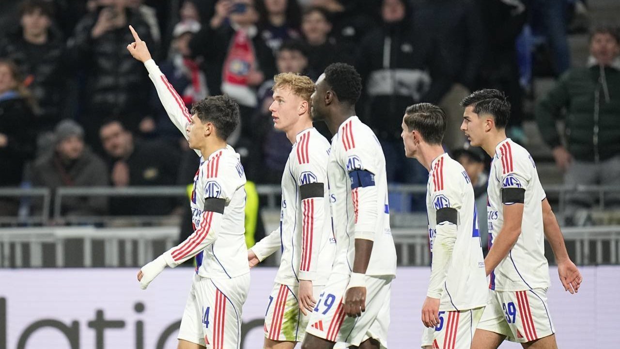 Klasemen Akhir Liga Europa 2025/2026: Lyon Teratas