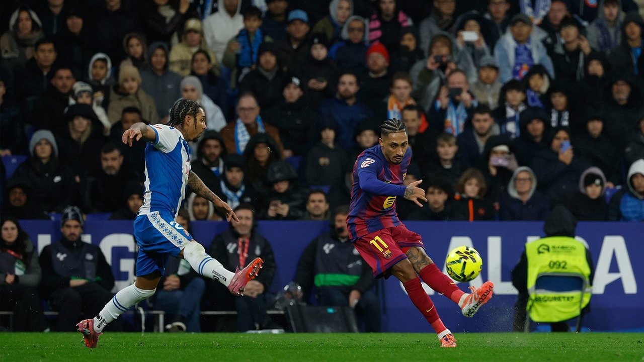 Espanyol vs Barcelona: Barca Menang Derby tapi Hansi Flick Tidak Happy