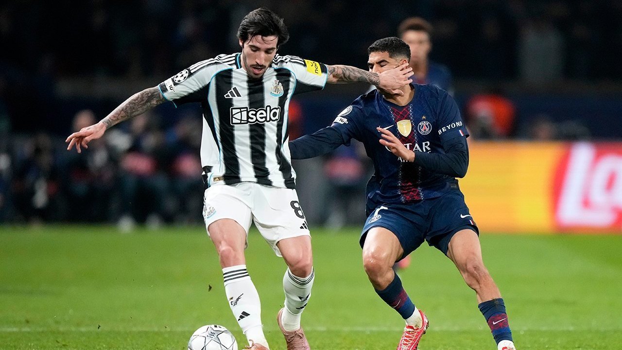 Hasil PSG vs Newcastle: Dembele Gagal Penalti, Tiket 8 Besar Melayang