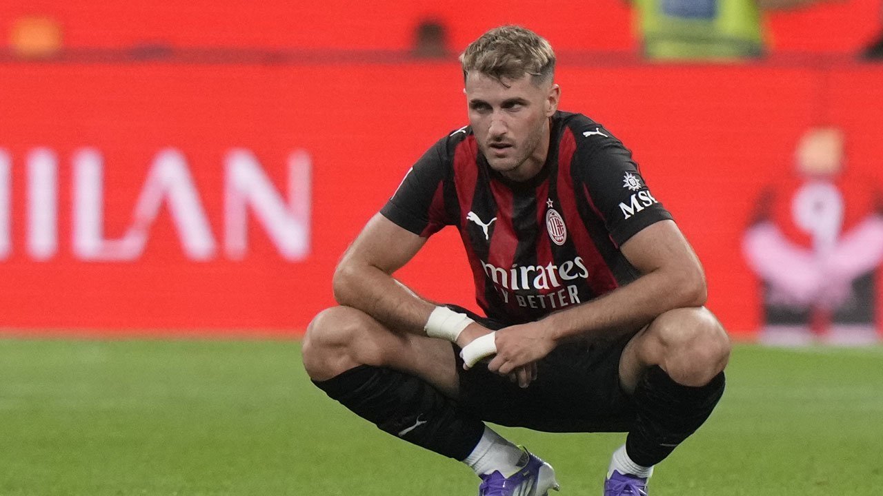 Pengakuan Terbuka Santiago Gimenez Usai Operasi: Main di AC Milan Dengan Menahan Sakit Pengakuan Terbuka Santiago Gimenez Usai Operasi: Main di AC Milan Dengan Menahan Sakit