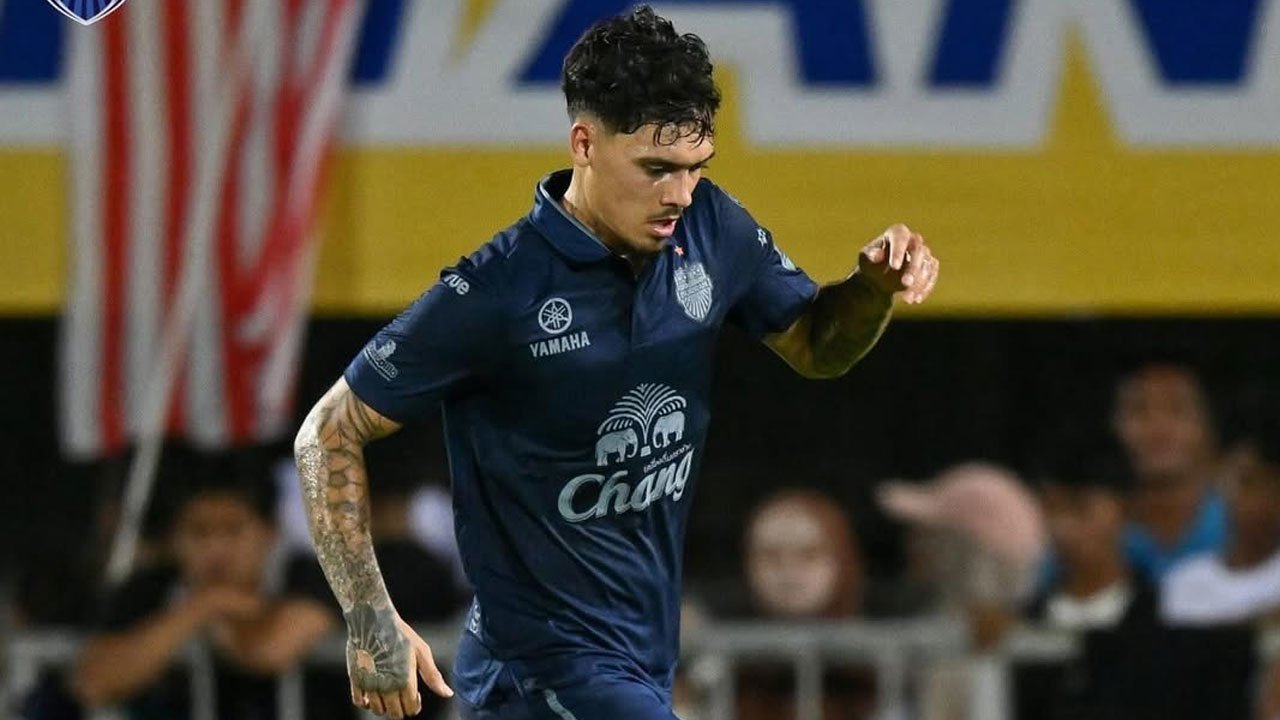 Persija Dirumorkan akan Rekrut Shayne Pattynama, Ini Kata Sang Manajer Persija Dirumorkan akan Rekrut Shayne Pattynama, Ini Kata Sang Manajer