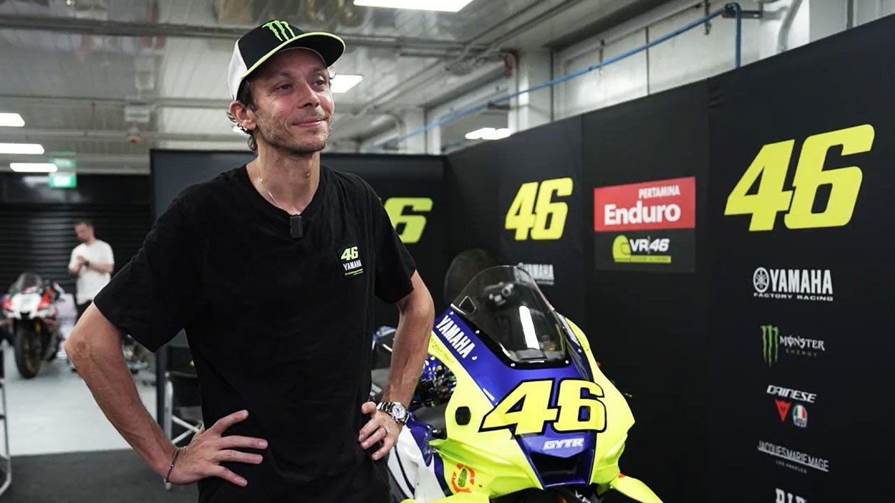 Pesan Valentino Rossi untuk Pembalap Muda Indonesia: Sudah Punya Sirkuit MotoGP, Kini Waktunya Berkembang Pesan Valentino Rossi untuk Pembalap Muda Indonesia: Sudah Punya Sirkuit MotoGP, Kini Waktunya Berkembang
