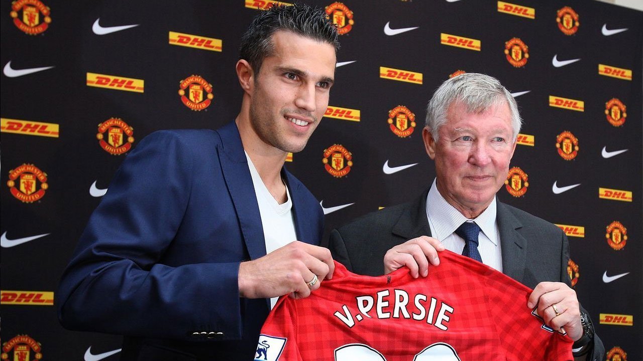 5 Pemain Terakhir yang Membela Arsenal dan Manchester United: Selain Robin van Persie, Masih Ingat Mr Piano?
