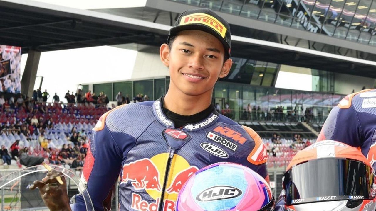 Gabung Sederet Bintang Dunia Balap, Veda Ega Pratama Resmi Jadi Red Bull Athlete Jelang Moto3 2026 Gabung Sederet Bintang Dunia Balap, Veda Ega Pratama Resmi Jadi Red Bull Athlete Jelang Moto3 2026