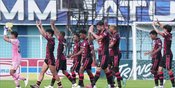 Persipura Tutup Putaran Kedua dengan Kemenangan, Dedikasikan Tiga Poin untuk Mettu Dwaramury Persipura Tutup Putaran Kedua dengan Kemenangan, Dedikasikan Tiga Poin untuk Mettu Dwaramury