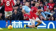 Man City vs Man United Panas! Duo Manchester Berebut Permata Muda Lille