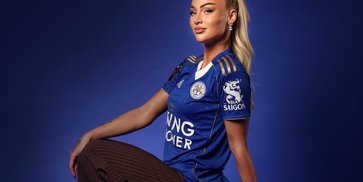 Kisah Alisha Lehmann 'Pesepakbola Terseksi Dunia' di Awal 2026: Pacar Baru, Klub Juga Baru Kisah Alisha Lehmann 'Pesepakbola Terseksi Dunia' di Awal 2026: Pacar Baru, Klub Juga Baru