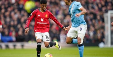 Peluang Transfer Nathan Ake Dari Man City ke AC Milan Masih Terbuka?