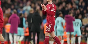 Meski Tidak Direstui Arne Slot, Tottenham Terus Kebut Transfer Andy Robertson