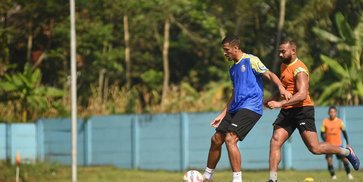 BRI Super League: Dilepas Arema FC, Yann Motta Percaya Rencana Tuhan