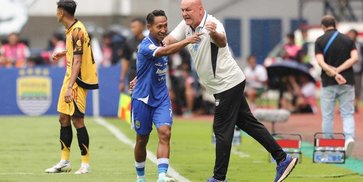Hasil Persib vs Persija: Gol Beckham Putra, Kartu Merah, dan Kemenangan untuk Maung Bandung