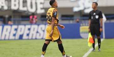 6 Klub Paling Banyak Dapat Kartu Merah di BRI Super League 2025/2026, Persib dan Persija Masuk Daftar 6 Klub Paling Banyak Dapat Kartu Merah di BRI Super League 2025/2026, Persib dan Persija Masuk Daftar