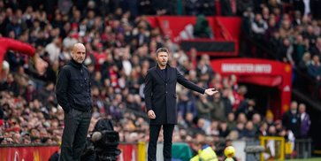 Pemenang dan Pecundang Derbi Manchester: Senyum Carrick dan Mainoo, Wajah Muram Haaland dan Guardiola