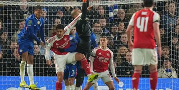 Dua Blunder Fatal Lawan Arsenal, Robert Sanchez Justru Dapat Perlakuan Ini dari Rosenior