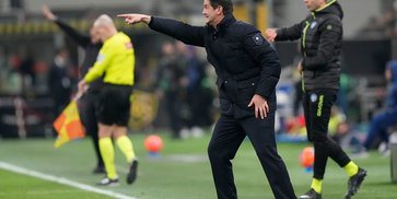 Chivu Peringatkan Inter Milan: Perburuan Scudetto Masih Milik 5 Tim