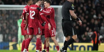 Rapor Pemain Liverpool vs Fulham: Gakpo Nyaris Jadi Pahlawan, Pertahanan Berlubang
