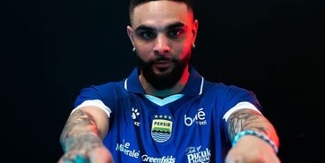 Bojan Hodak Siapkan Perlakuan Khusus untuk Layvin Kurzawa, Belajar dari Kasus Federico Barba dan Stefano Beltrame