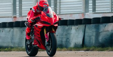 7 Fakta Unik dari Asyiknya Marc Marquez Latihan Pakai Ducati 'Edisi Diri Sendiri' Jelang MotoGP 2026