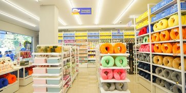 NEKA Resmi Hadir, Strategi AHI Perluas Ritel Kebutuhan Keluarga ke Sub-Urban NEKA Resmi Hadir, Strategi AHI Perluas Ritel Kebutuhan Keluarga ke Sub-Urban