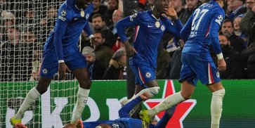 Rapor Pemain Chelsea saat Tundukkan Pafos: Caicedo Jadi Penentu, Garnacho Kesulitan