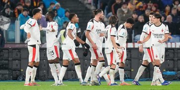 Rapor Pemain AC Milan vs Roma: De Winter Bersinar, Leao Kesulitan, Modric Solid Rapor Pemain AC Milan vs Roma: De Winter Bersinar, Leao Kesulitan, Modric Solid