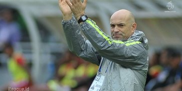 BRI Super League: Persebaya dan Peran Sentral Bernardo Tavares di Bursa Transfer